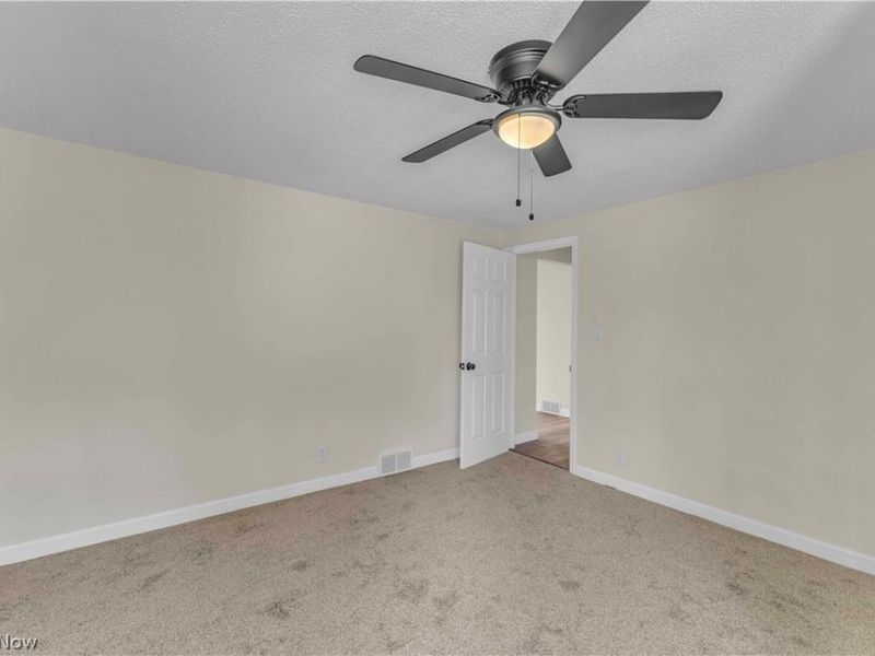 8195 N Palmyra Road , Canfield, OH 44406 Photo 22