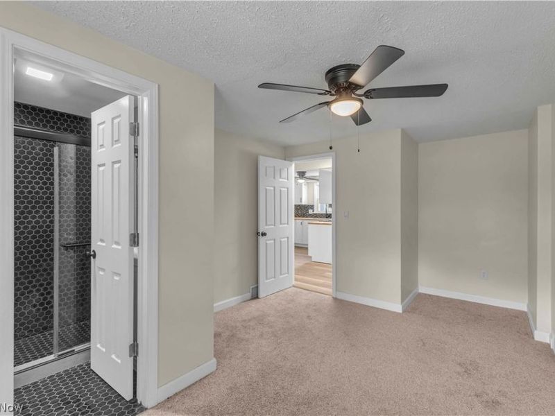 8195 N Palmyra Road , Canfield, OH 44406 Photo 24