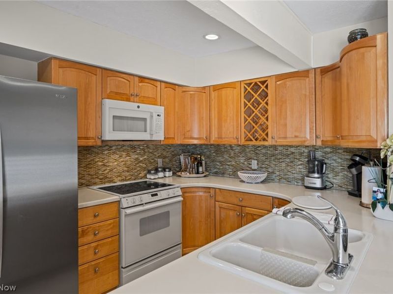 6972 Windward Hills Drive, Brecksville, OH 44141 Photo 18