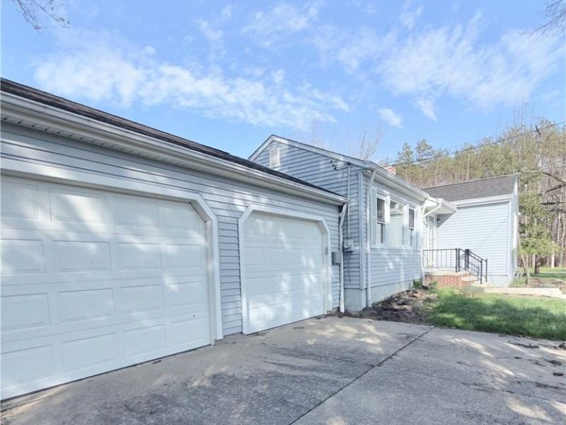 3 Broadmore Avenue , Bedford, OH 44146 Photo 3