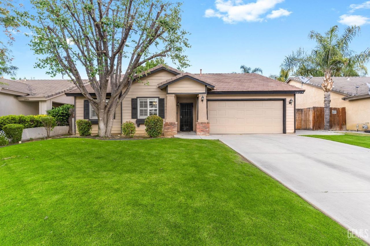 11812 Cherry Valley Avenue, Bakersfield, CA 93312 Main Photo