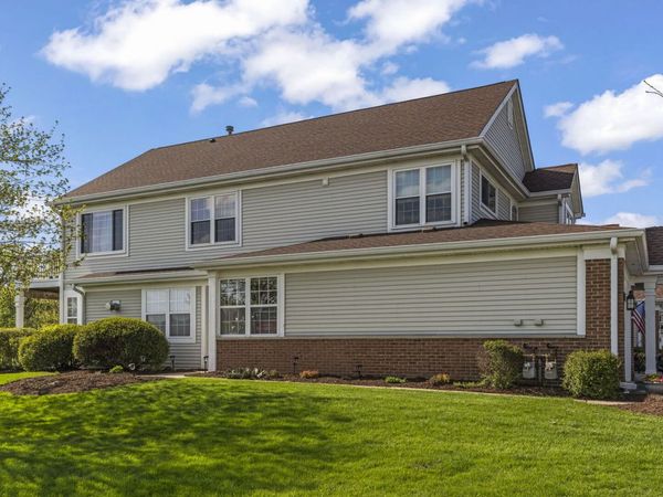 31301 Kline Circle , Warrenville, IL 60555