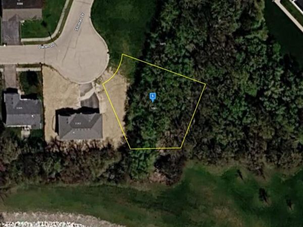 1081 Shimer Drive , Freeport, IL 61032