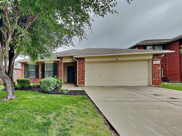 10441 Evening View Drive , Fort Worth, TX 76131