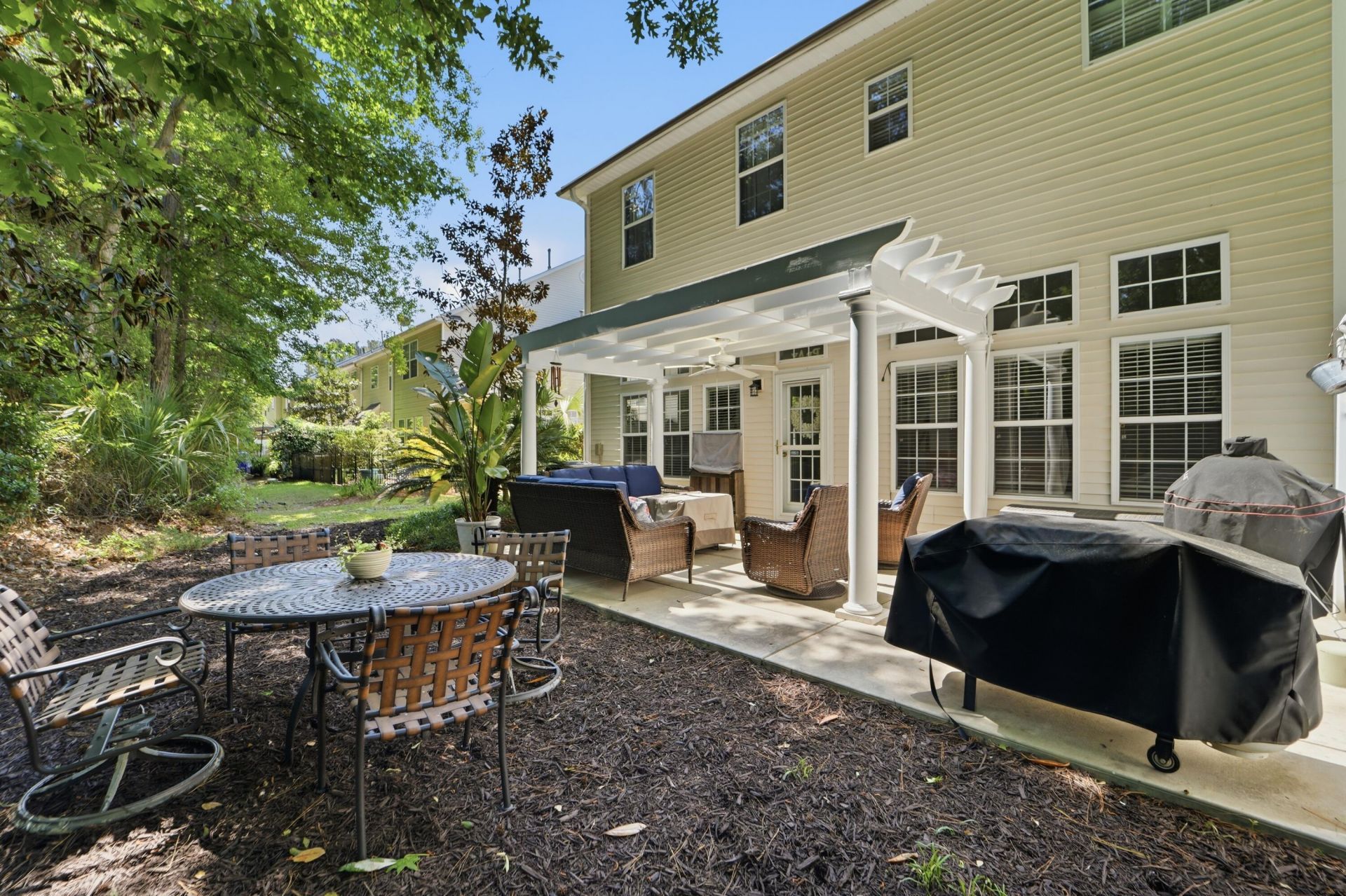 2451 Draymohr Court Photo 7