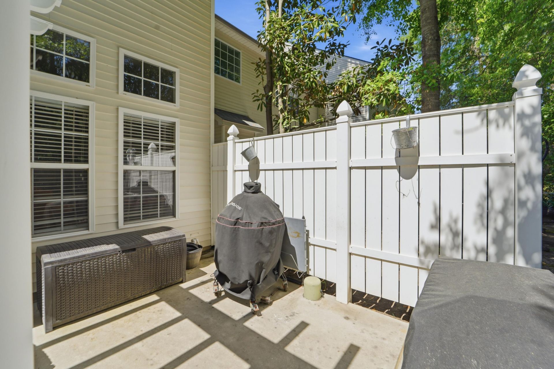 2451 Draymohr Court Photo 9
