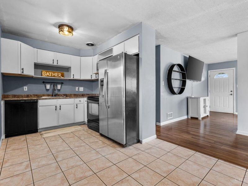 8608 Dundalk Court, Sycamore Township, OH 45236 Photo 11