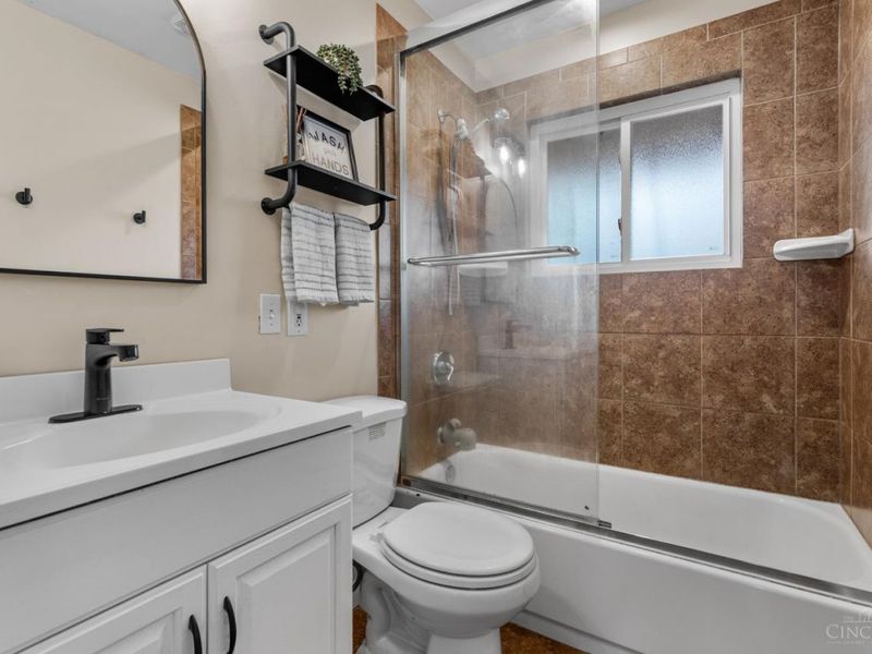 8608 Dundalk Court, Sycamore Township, OH 45236 Photo 21