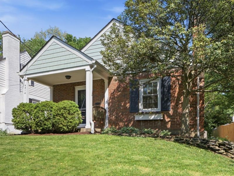 4314 Grove Avenue, Cincinnati, OH 45227 Photo 2