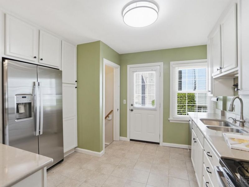 4314 Grove Avenue, Cincinnati, OH 45227 Photo 8