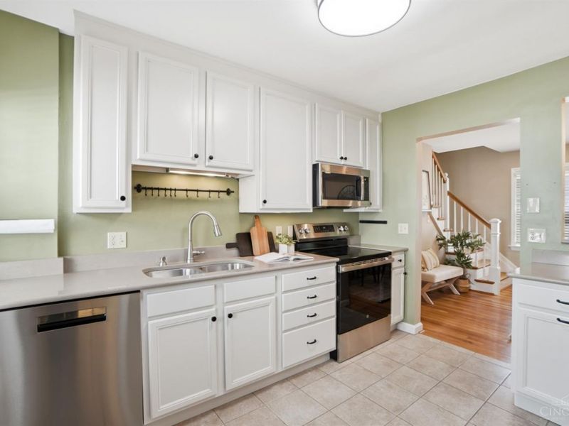 4314 Grove Avenue, Cincinnati, OH 45227 Photo 9