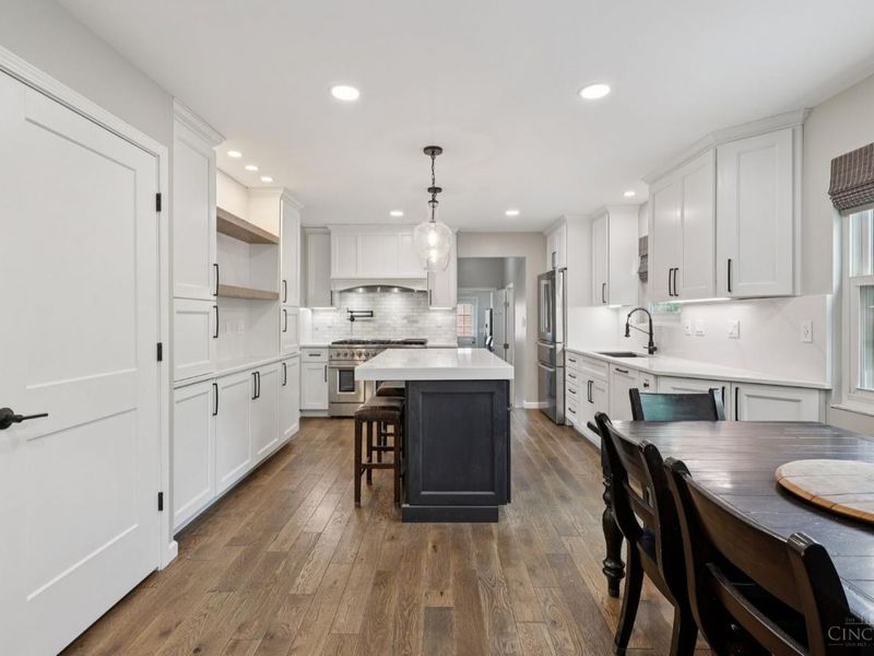 6592 Foxfield Drive, Mason, OH 45040 Photo 14