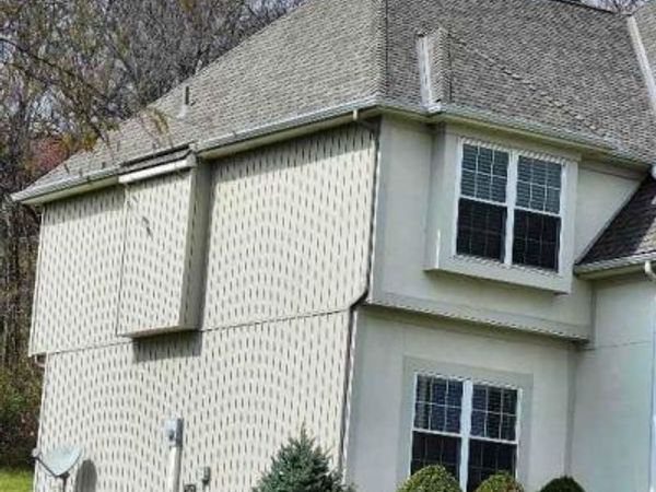 6826 N Charleston Drive, Kansas City, MO 64119