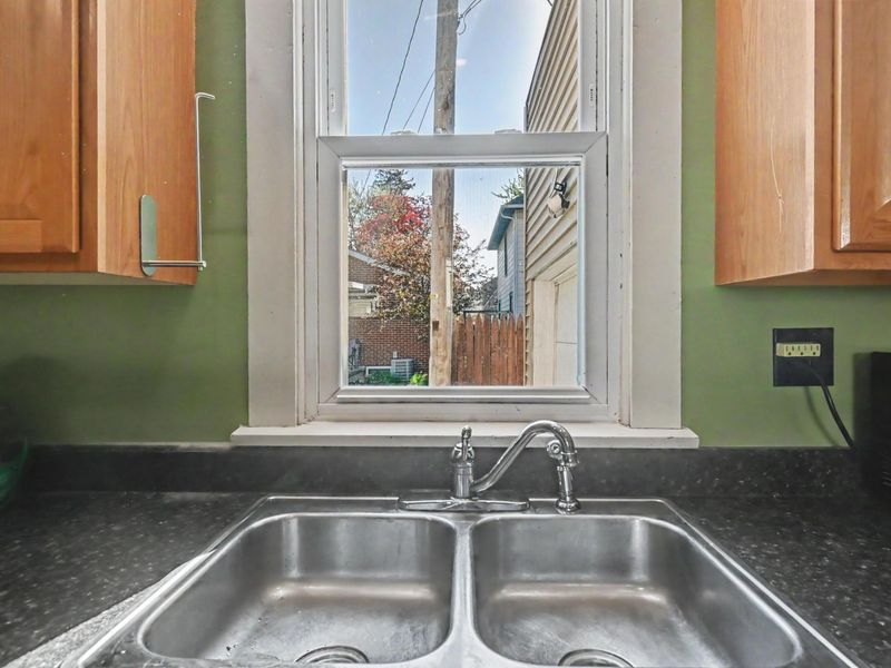 211 W Center Street , Bucyrus, OH 44820 Photo 10