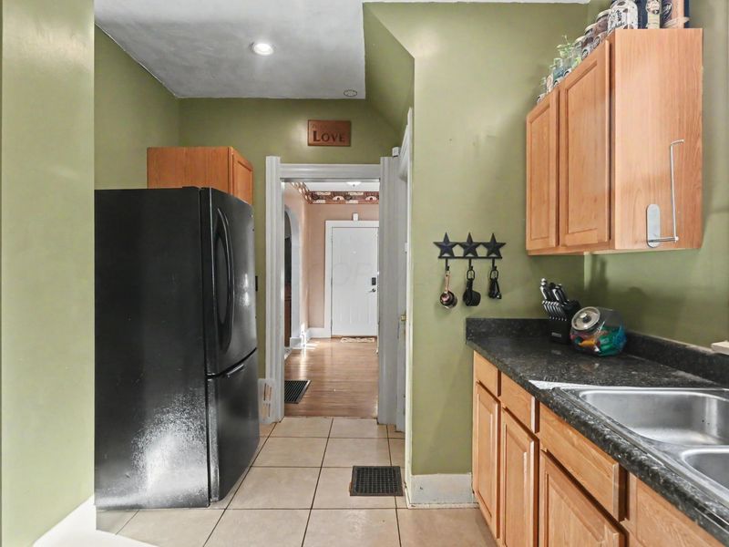 211 W Center Street , Bucyrus, OH 44820 Photo 11