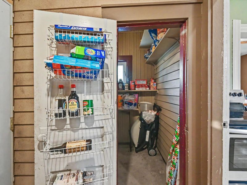 211 W Center Street , Bucyrus, OH 44820 Photo 13