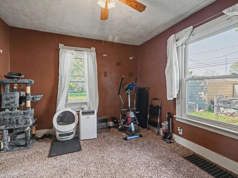 211 W Center Street , Bucyrus, OH 44820 Photo 6