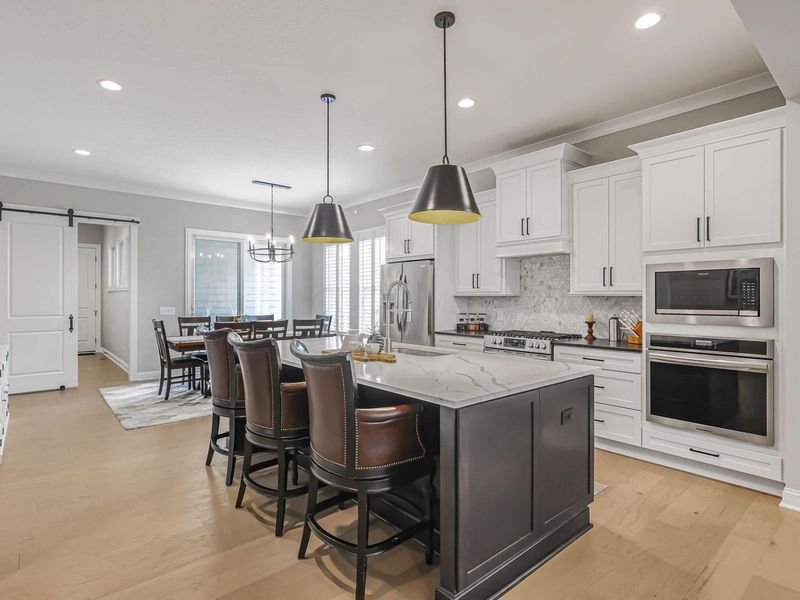 5348 Maple Drive , Lewis Center, OH 43035 Photo 16