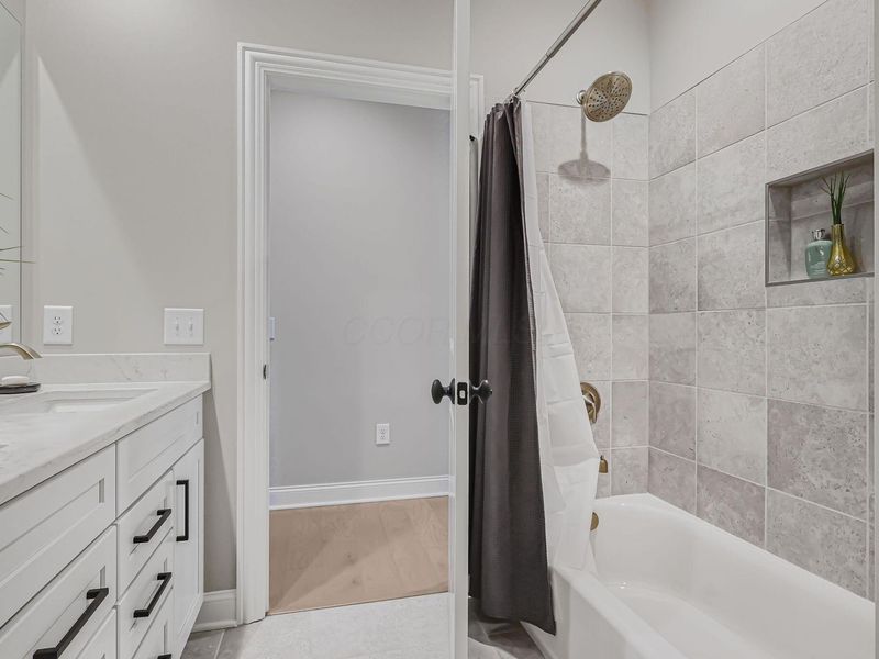 5348 Maple Drive , Lewis Center, OH 43035 Photo 42