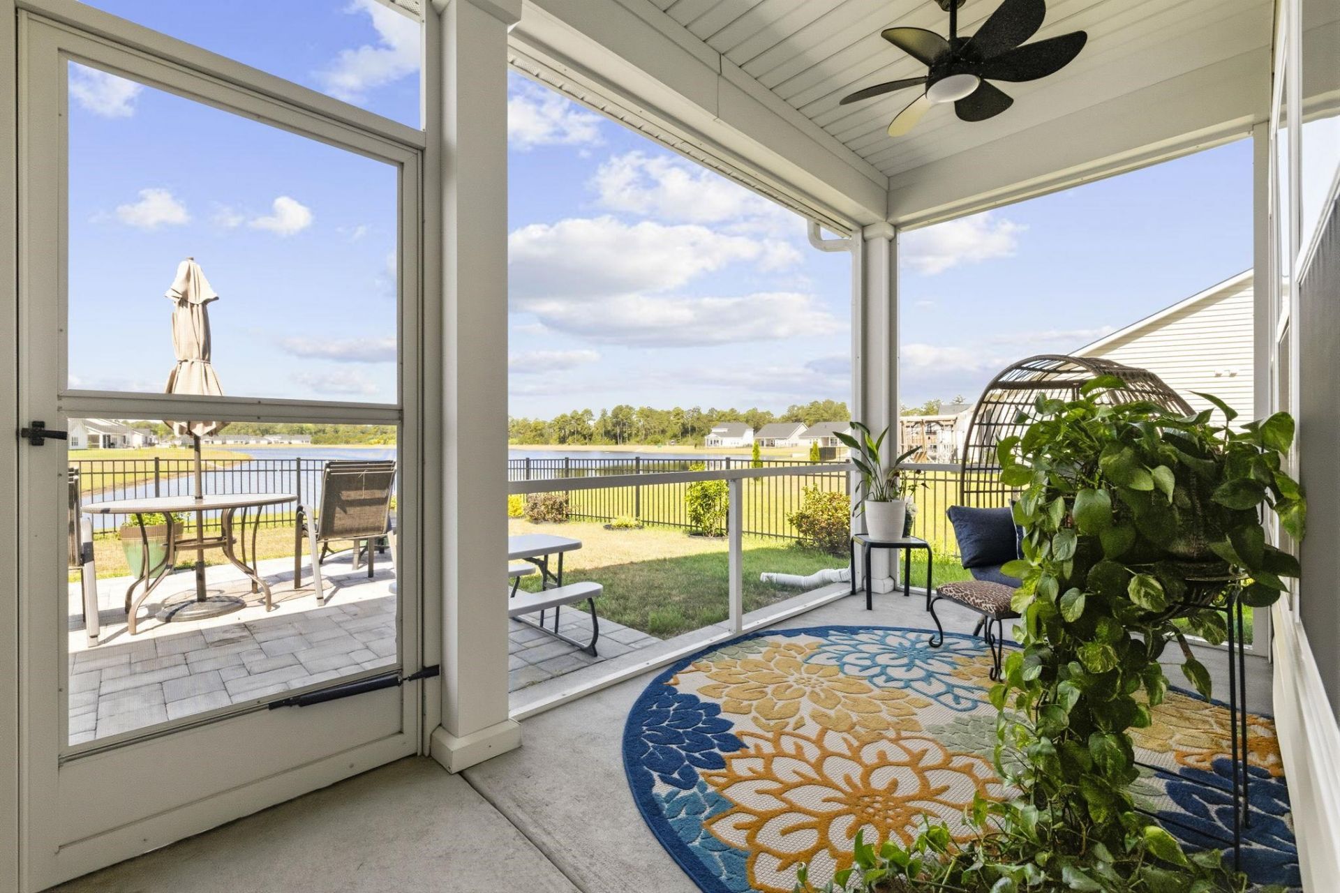 156 Albatross Way Photo 35