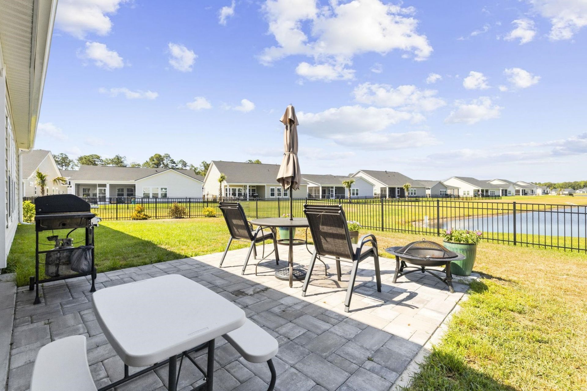 156 Albatross Way Photo 38