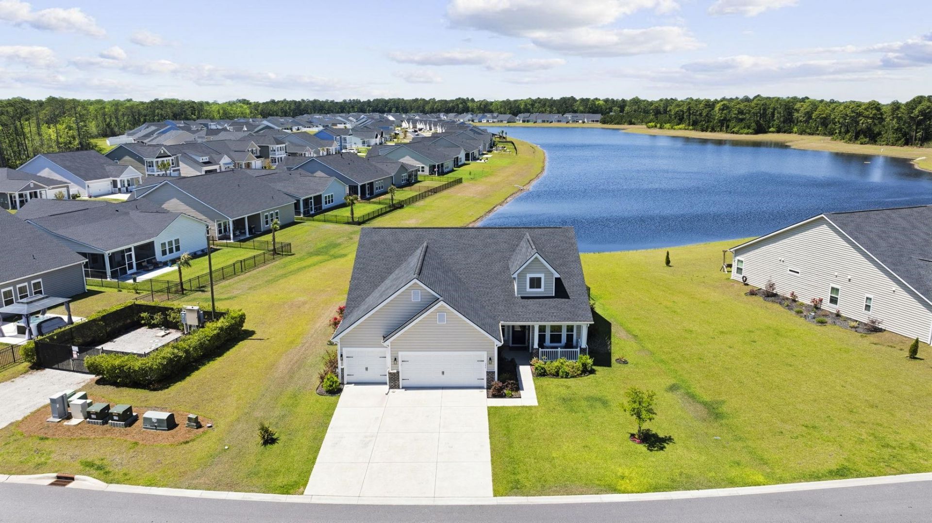 156 Albatross Way Photo 44