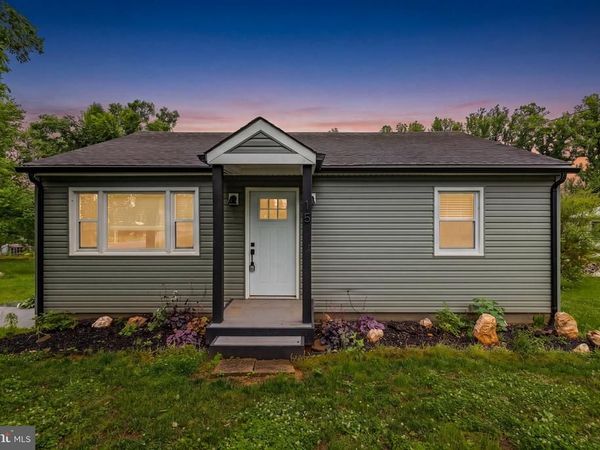 15 MOUNTAIN VIEW ROAD, FLINT HILL, VA 22627