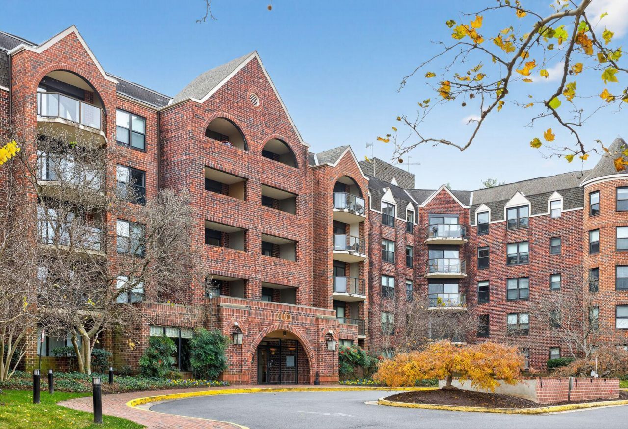2100 Langston Boulevard, Unit 339, Arlington, VA 22201 Main Photo