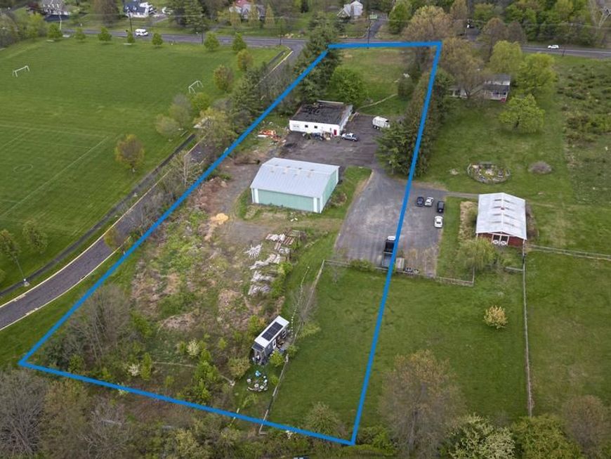 3146 Bristol Road, Chalfont, PA 18914 Main Photo