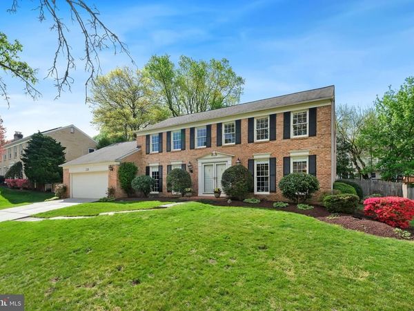 12740 LINCOLNSHIRE DRIVE, POTOMAC, MD 20854