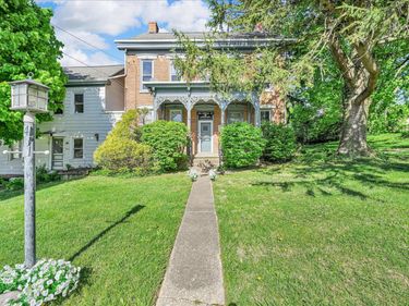 406 NOBLE STREET, KUTZTOWN, PA 19530