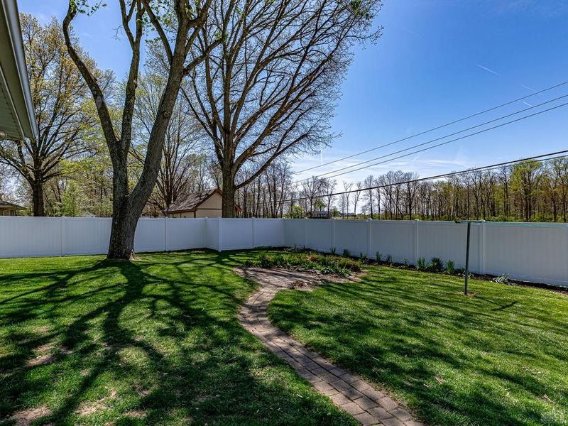 8 Maple Lane, Arcanum, OH 45304 Photo 35