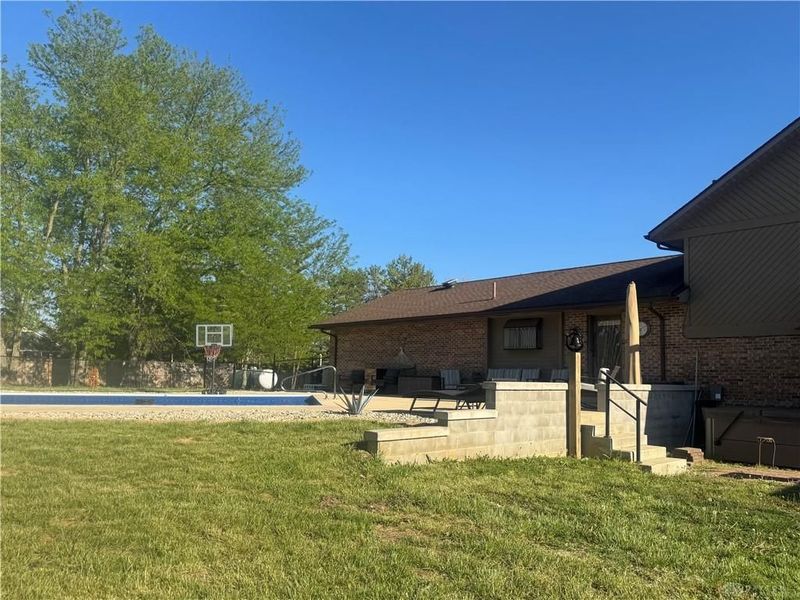 11591 Air Hill Road, Brookville, OH 45309 Photo 4