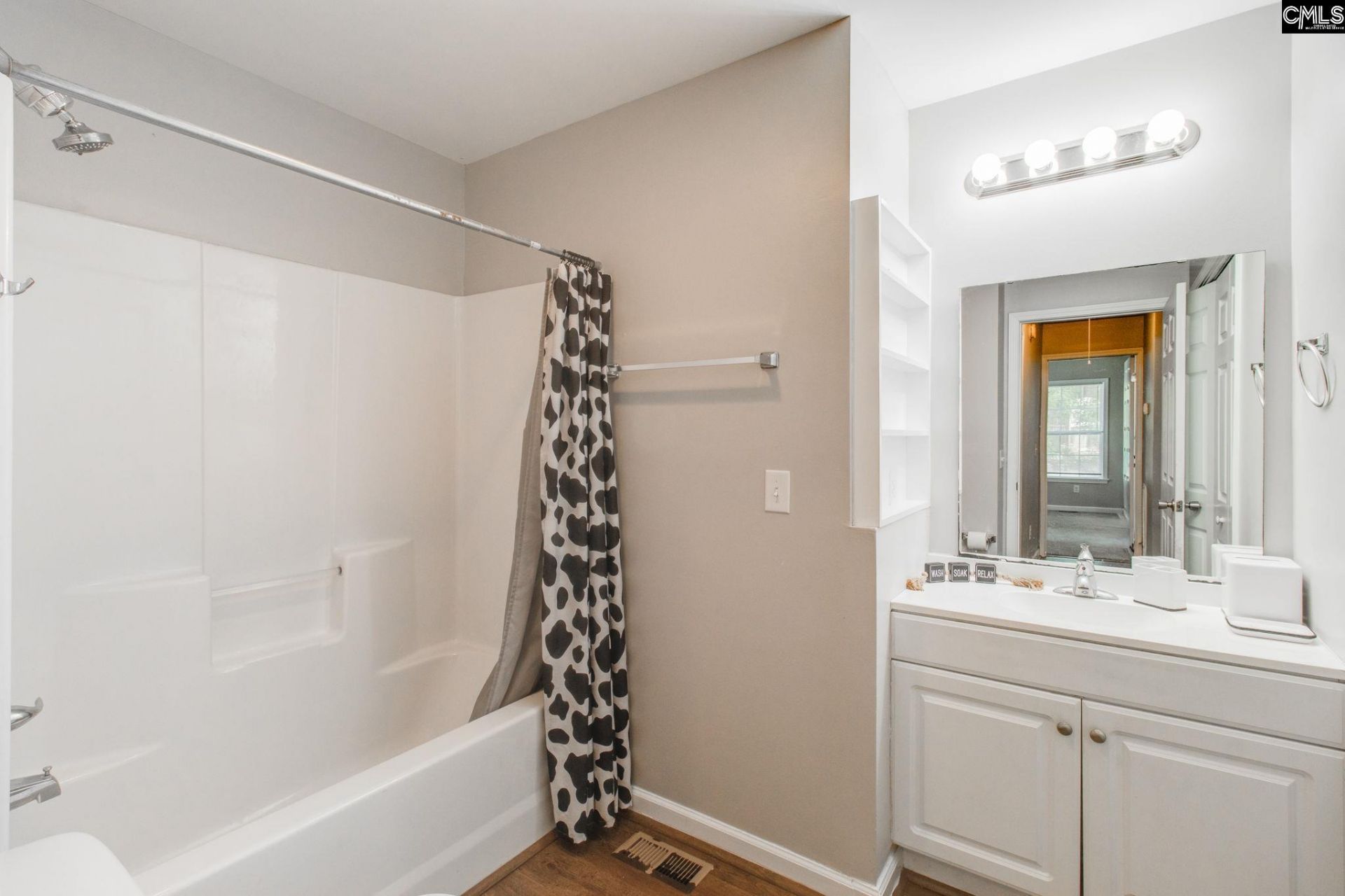 25 St Andrews Place Court  Photo 17