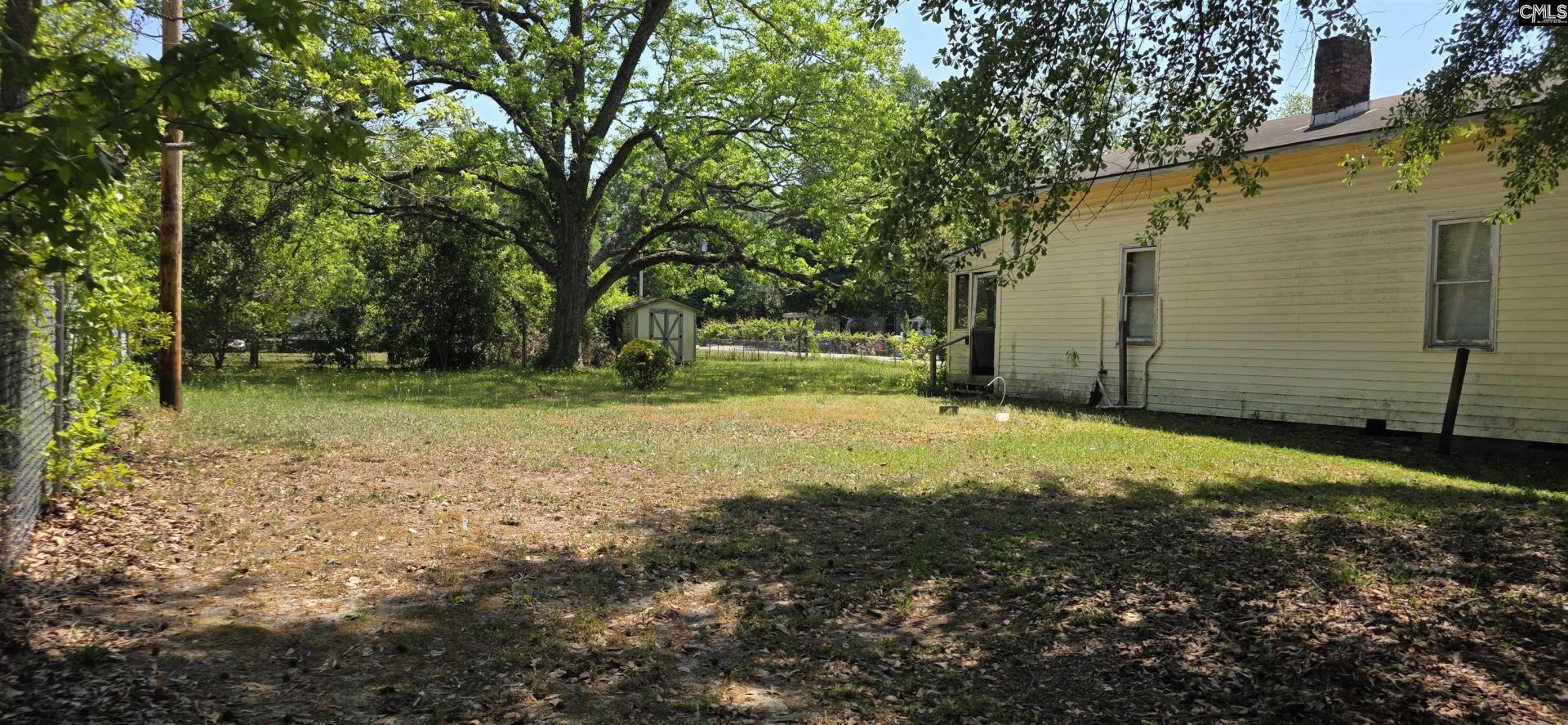 1218 Gordon Street Photo 6