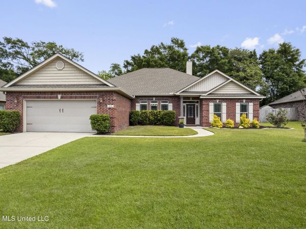 12 Estate Drive, Long Beach, MS 39560