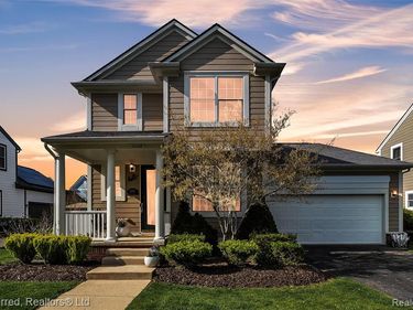 50026 Jackson Lane, CANTON, MI 48188