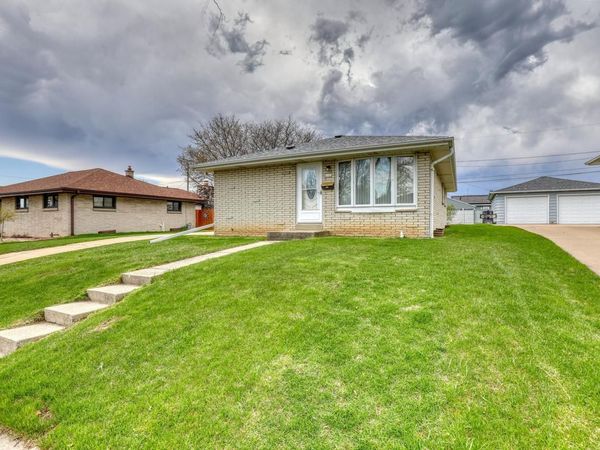 6163 S Kirkwood AVENUE, Cudahy, WI 53110