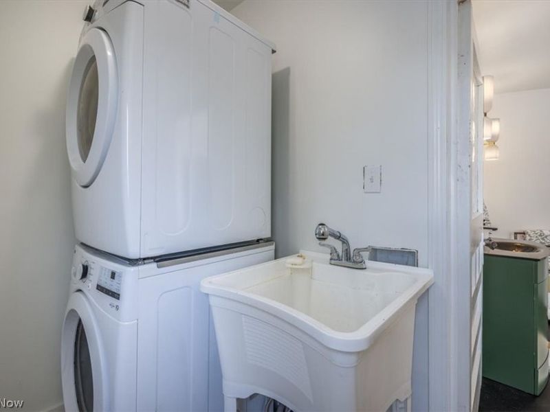 1208 French Avenue , Lakewood, OH 44107 Photo 25