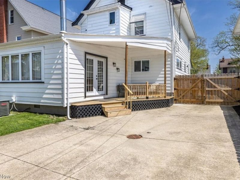 1208 French Avenue , Lakewood, OH 44107 Photo 36