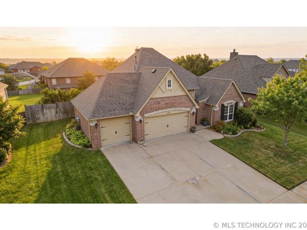 1013 S 71st Street, Broken Arrow, OK 74014