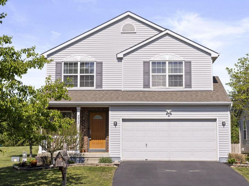 3943 Sugarbark Drive, Canal Winchester, OH 43110 Photo 1