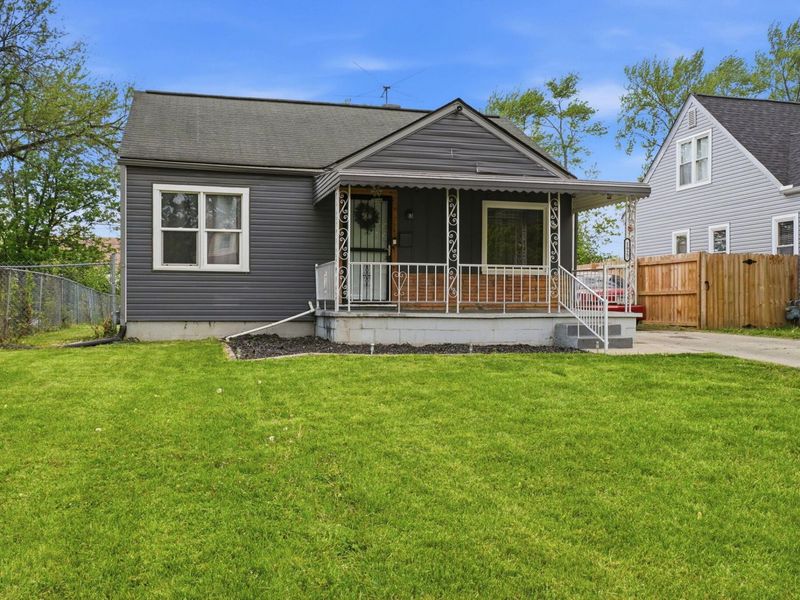 1927 Jermain Drive, Columbus, OH 43219 Photo 2