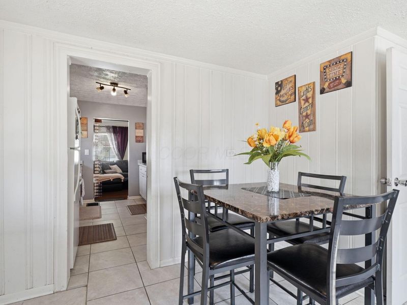 1927 Jermain Drive, Columbus, OH 43219 Photo 25