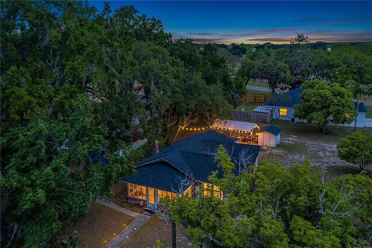 1104 Lake Avenue , Haines City, FL 33844 Main Photo