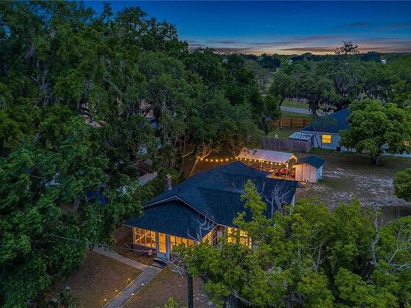 1104 LAKE AVENUE , HAINES CITY, FL 33844