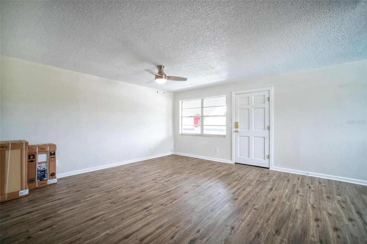 6062 22nd Avenue N, Unit 5, Saint Petersburg, FL 33710 Photo
