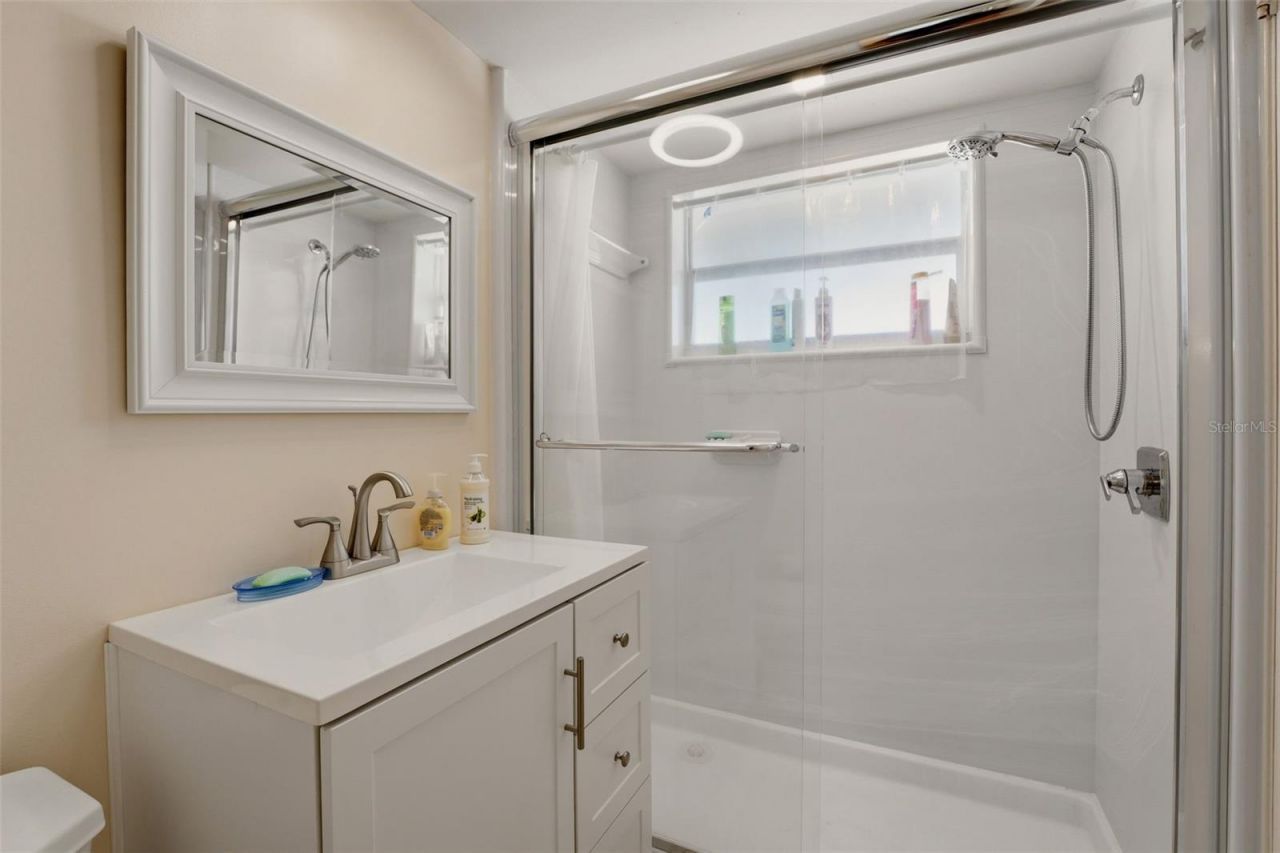 4400 Exeter Drive , Unit 305, Longboat Key, FL 34228 Photo