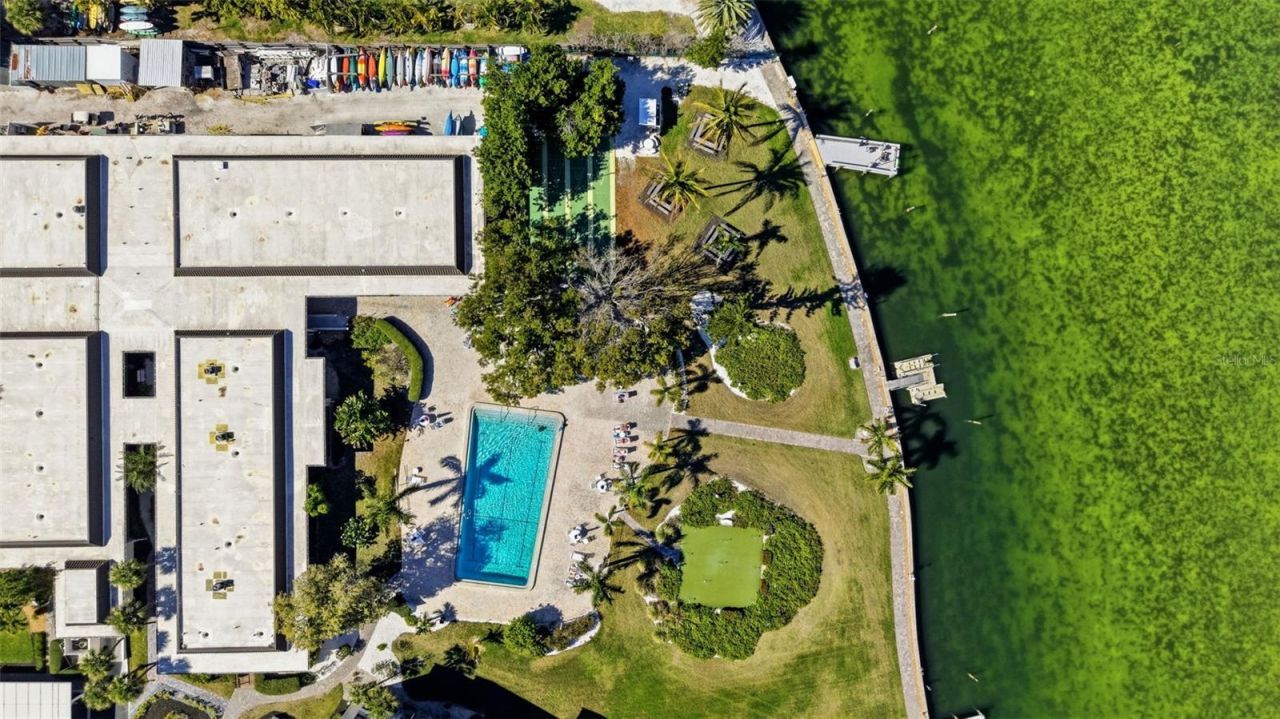 4400 Exeter Drive , Unit 305, Longboat Key, FL 34228 Photo