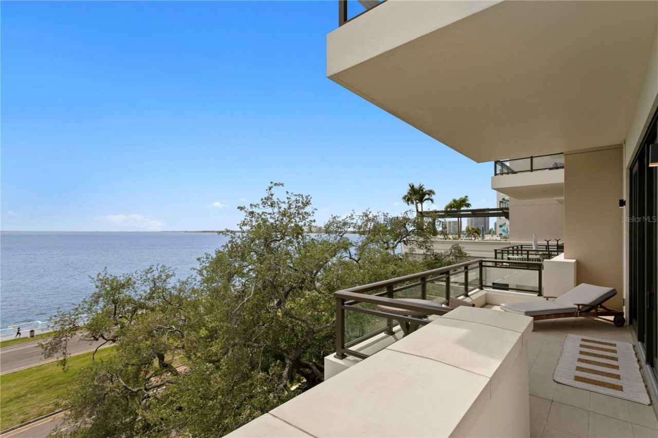 2103 Bayshore Boulevard, Unit 504, Tampa, FL 33606 Photo